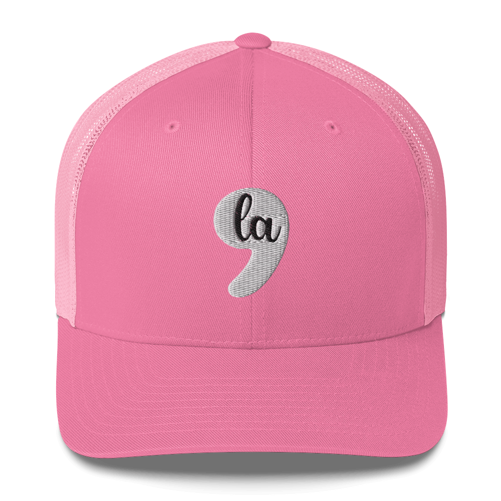 Comma La Trucker Hat