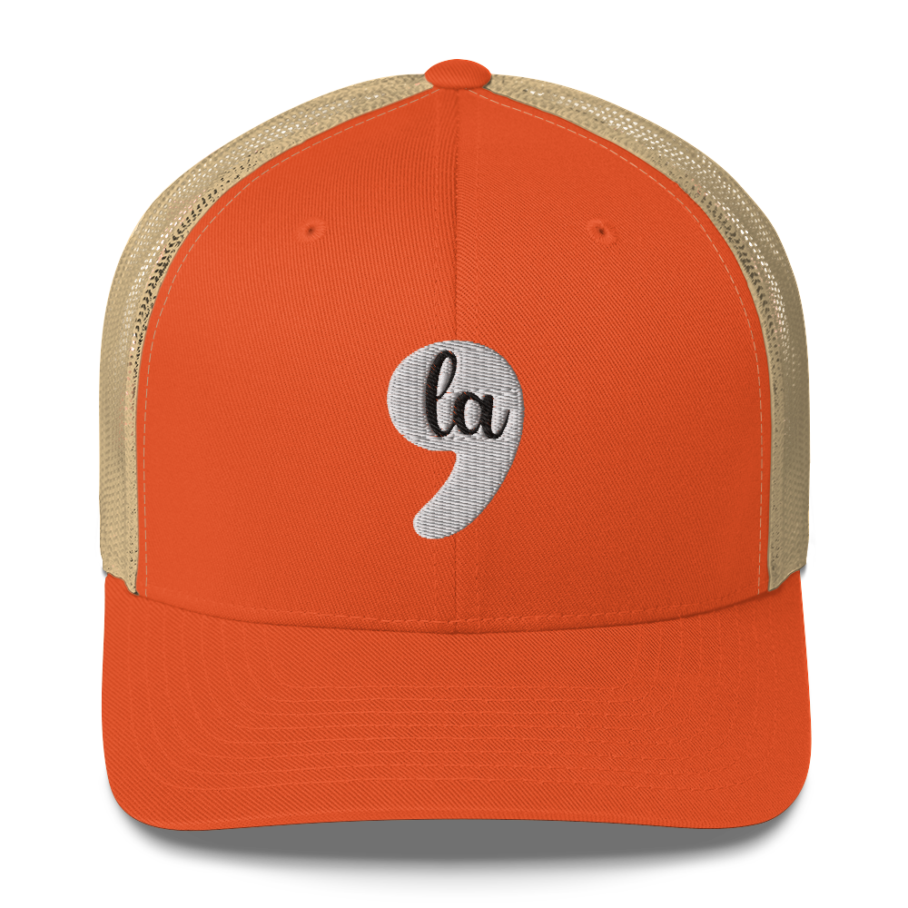 Comma La Trucker Hat